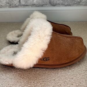 UGG Scuffette II Slippers Chestnut Suede with Cream Lining
